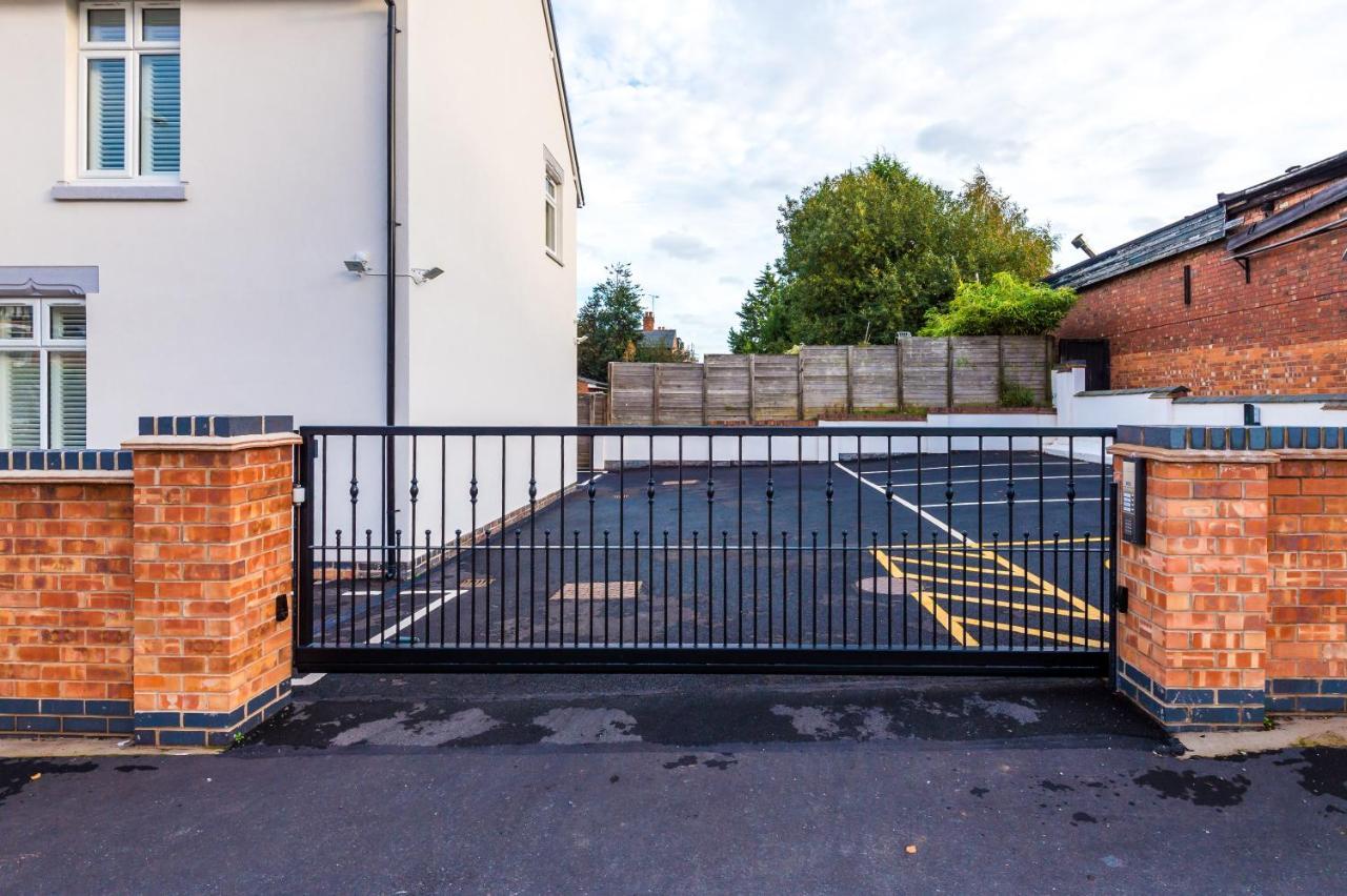 Parkview Place Serviced Apartment Coventry Exteriör bild